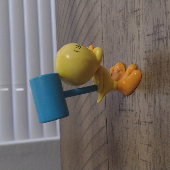 1994 Warner Bros Tweety - Picture 2 of 5